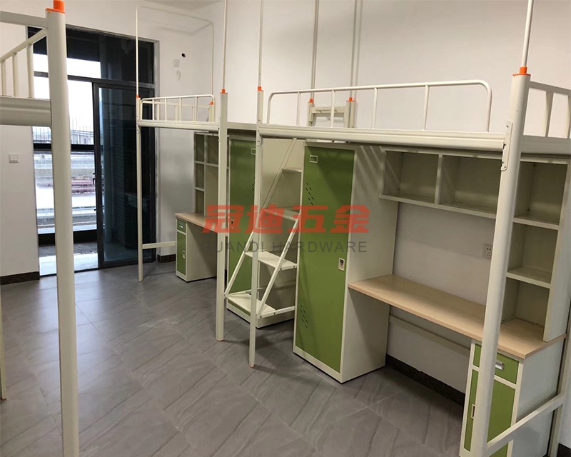 除了防護(hù)欄和安全梯，宿舍鐵床還有哪些防止跌落的設(shè)計(jì)？